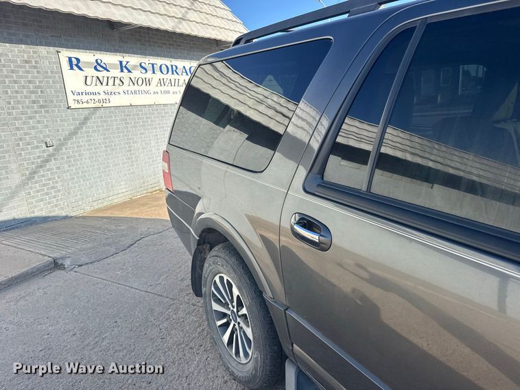 image for item DY3250 2017 Ford Expedition El SUV