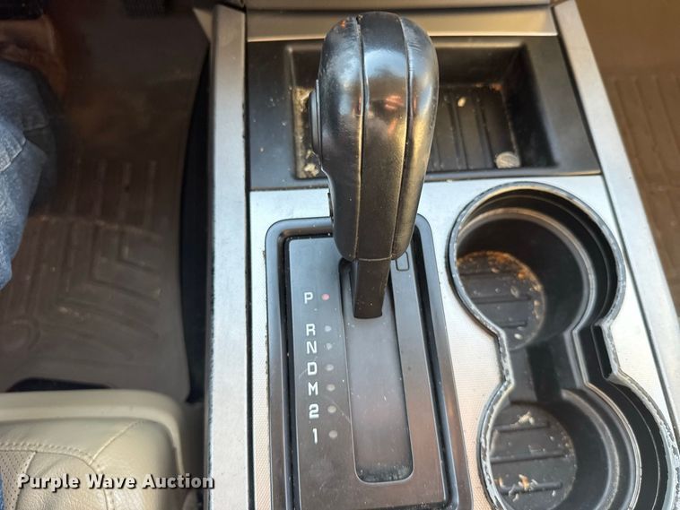 image for item DY3250 2017 Ford Expedition El SUV