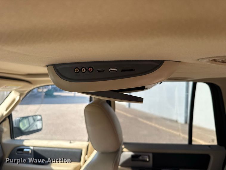 image for item DY3250 2017 Ford Expedition El SUV