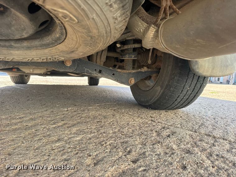 image for item DY3250 2017 Ford Expedition El SUV