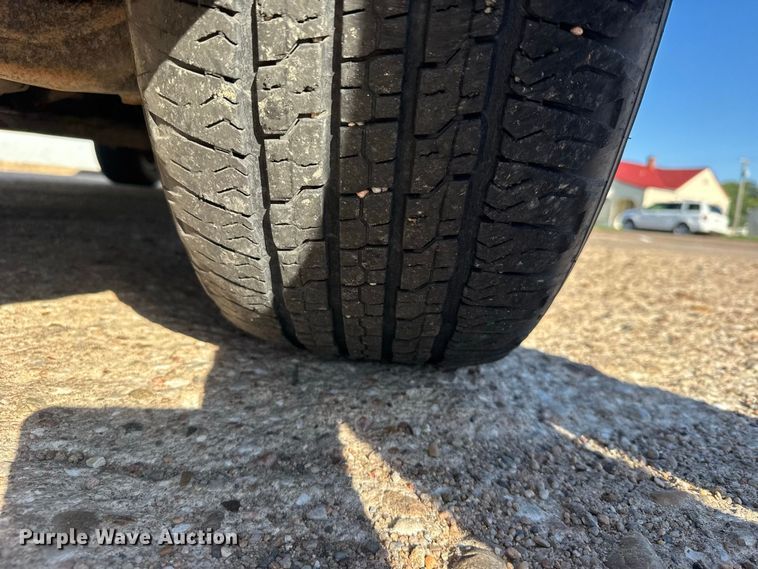image for item DY3250 2017 Ford Expedition El SUV