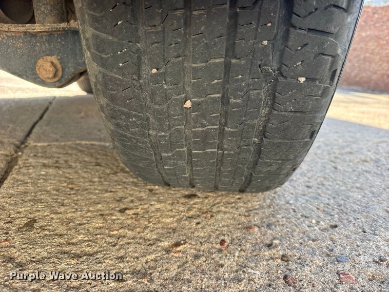 image for item DY3250 2017 Ford Expedition El SUV