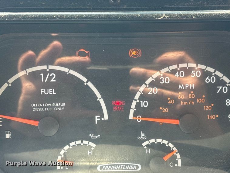 image for item DY3288 2017 Freightliner MT45  refrigerated delivery truck