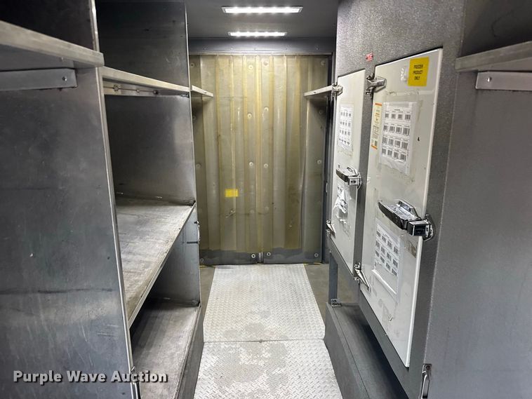 image for item DY3288 2017 Freightliner MT45  refrigerated delivery truck