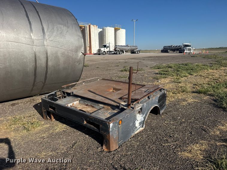 Pickup truck flatbed
