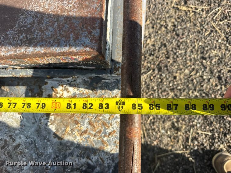 image for item DY3295 Pickup truck flatbed