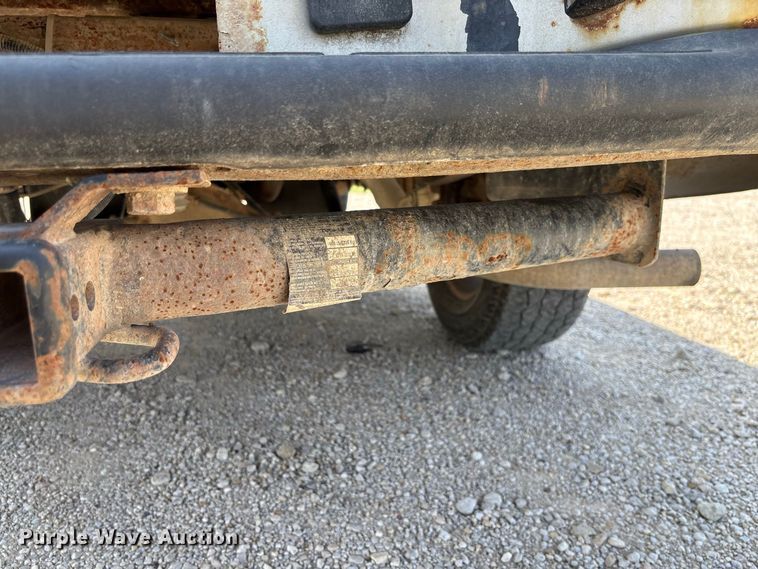 image for item DZ4605 2005 GMC Sierra 1500 pickup truck