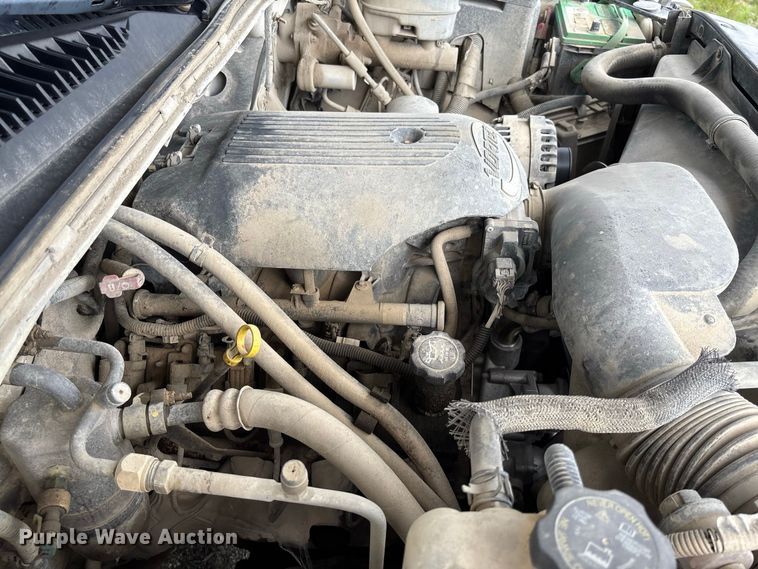 image for item DZ4606 2006 GMC Sierra 2500HD pickup truck