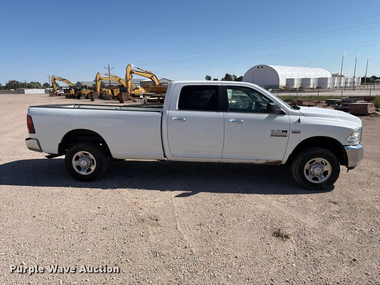 image for item EA0437 2013 RAM 2500 Crew Cab pickup truck