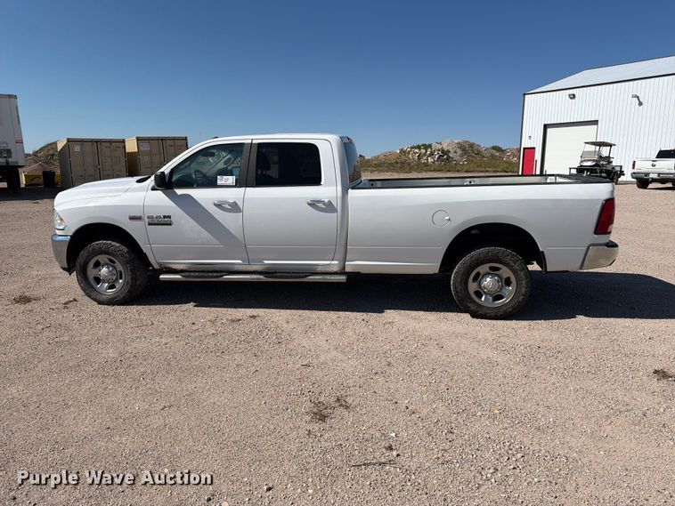 image for item EA0437 2013 RAM 2500 Crew Cab pickup truck