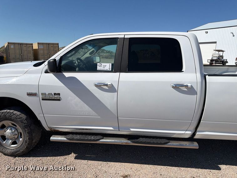 image for item EA0437 2013 RAM 2500 Crew Cab pickup truck