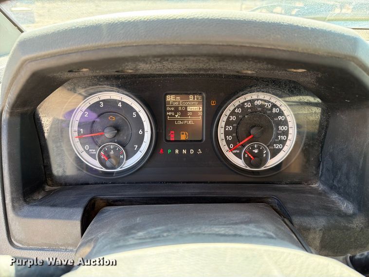 image for item EA0437 2013 RAM 2500 Crew Cab pickup truck