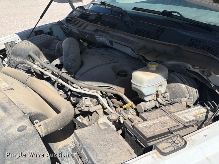 image for item EA0437 2013 RAM 2500 Crew Cab pickup truck