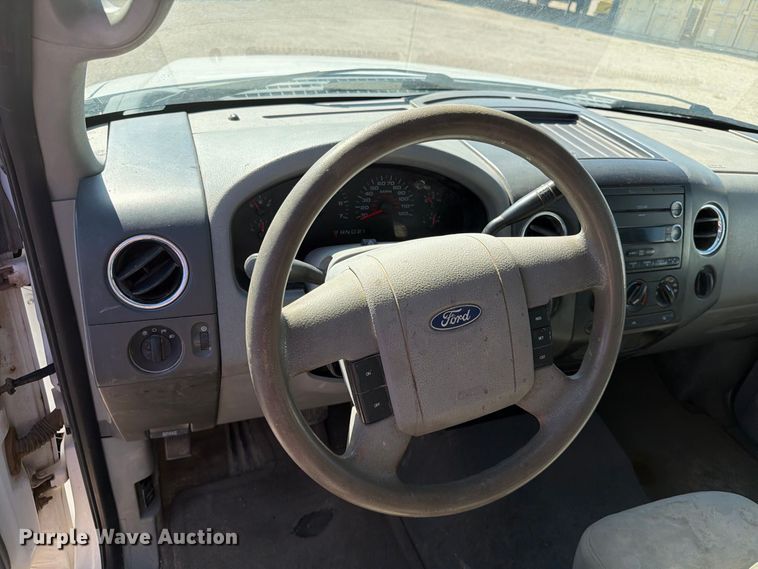 image for item EA0438 2008 Ford F150 Crew Cab pickup truck