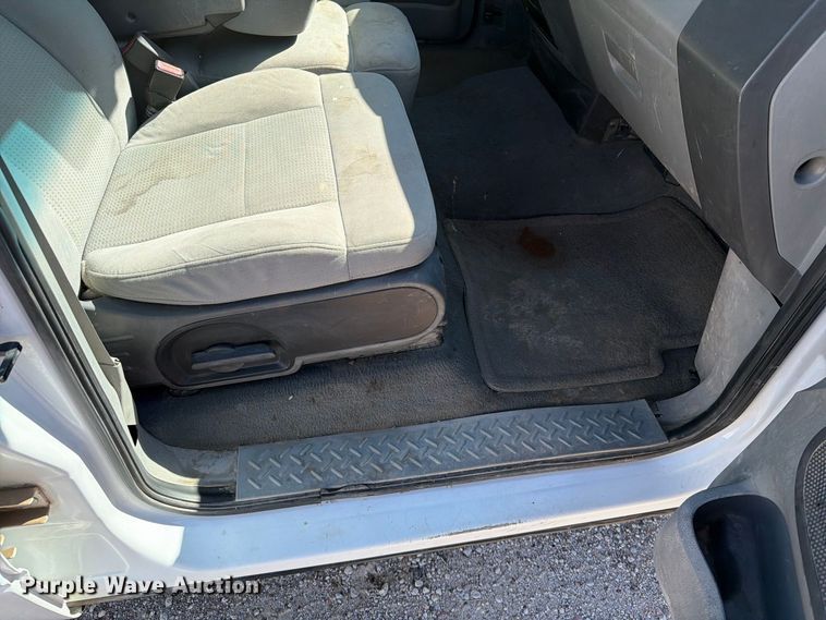 image for item EA0438 2008 Ford F150 Crew Cab pickup truck