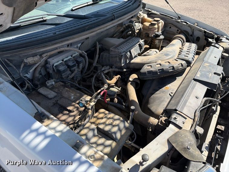 image for item EA0438 2008 Ford F150 Crew Cab pickup truck