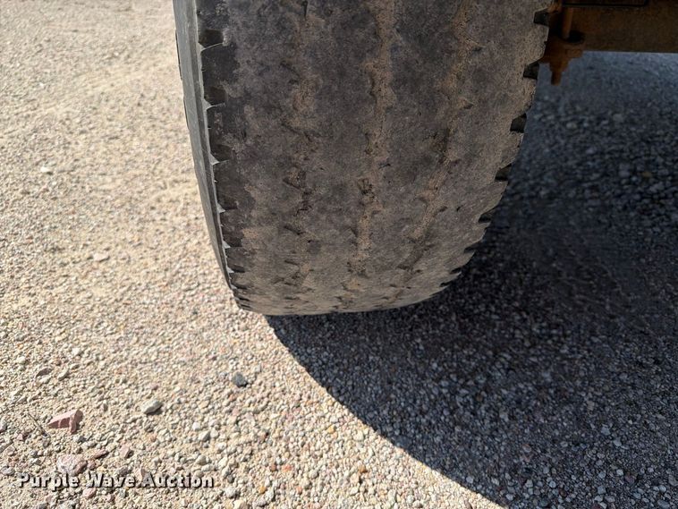 image for item EA0438 2008 Ford F150 Crew Cab pickup truck
