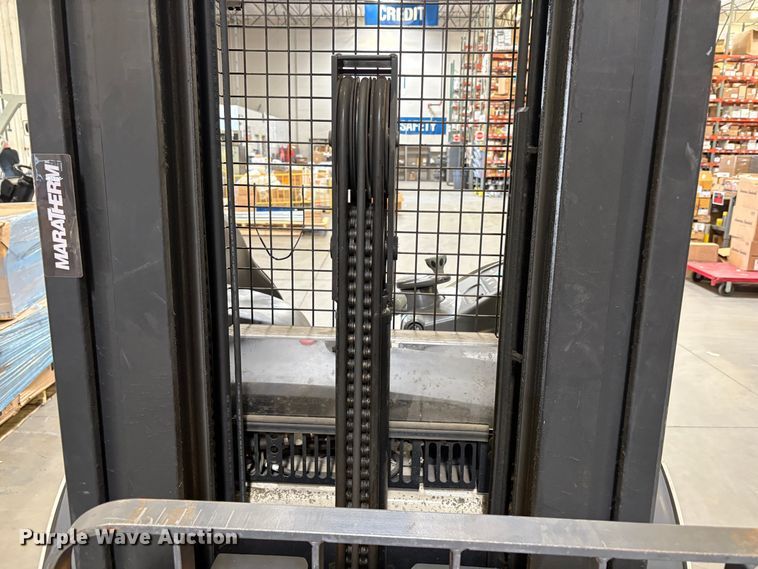 image for item EC8272 2016 Crown RR6Z25-36 reach truck