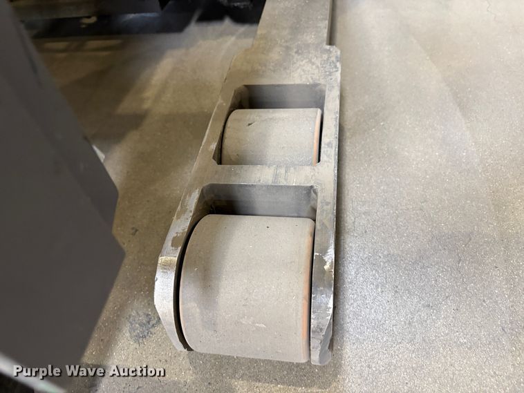 image for item EC8272 2016 Crown RR6Z25-36 reach truck