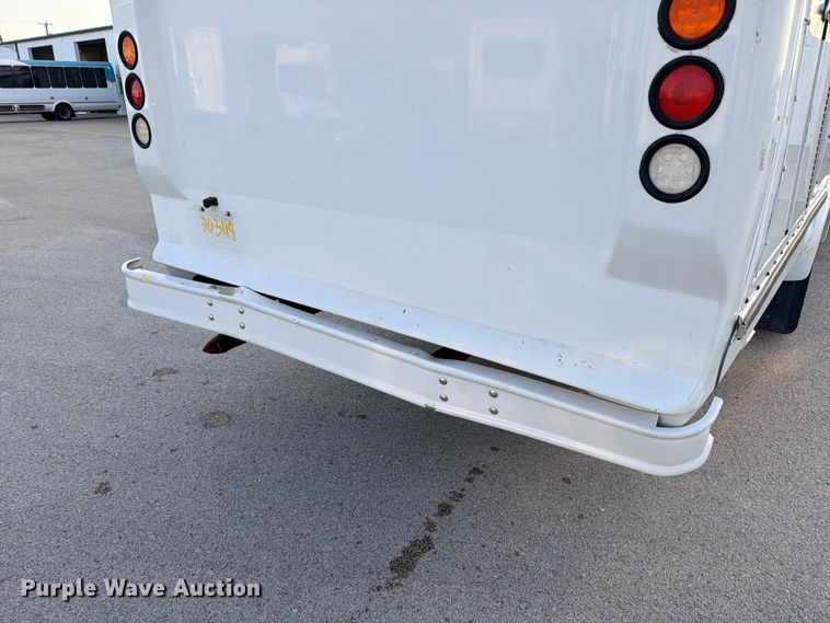 image for item ED5463 2020 Eldorado Ford F550 Super Duty shuttle bus