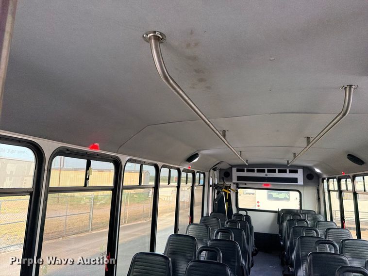 image for item ED5463 2020 Eldorado Ford F550 Super Duty shuttle bus