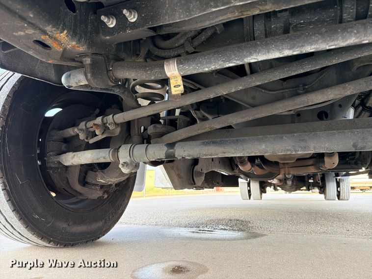 image for item ED5463 2020 Eldorado Ford F550 Super Duty shuttle bus