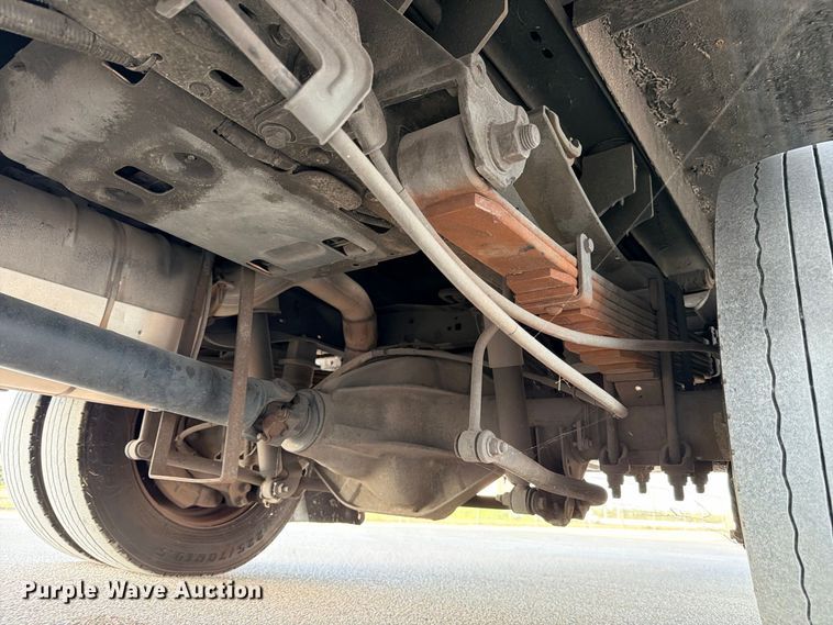image for item ED5463 2020 Eldorado Ford F550 Super Duty shuttle bus