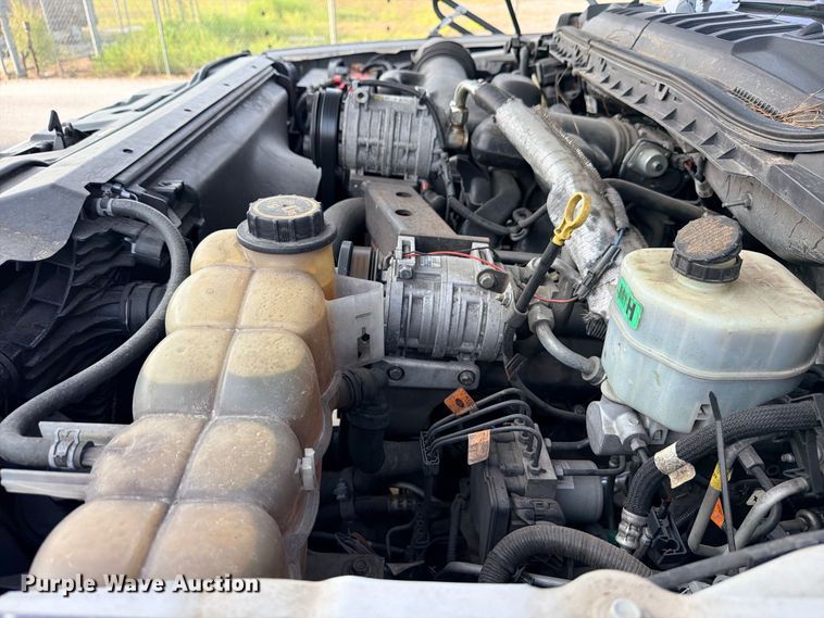 image for item ED5463 2020 Eldorado Ford F550 Super Duty shuttle bus