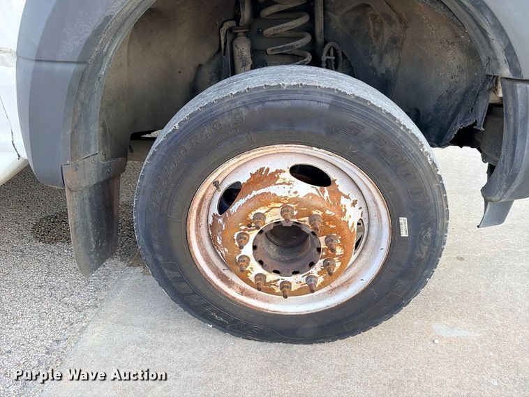 image for item ED5463 2020 Eldorado Ford F550 Super Duty shuttle bus