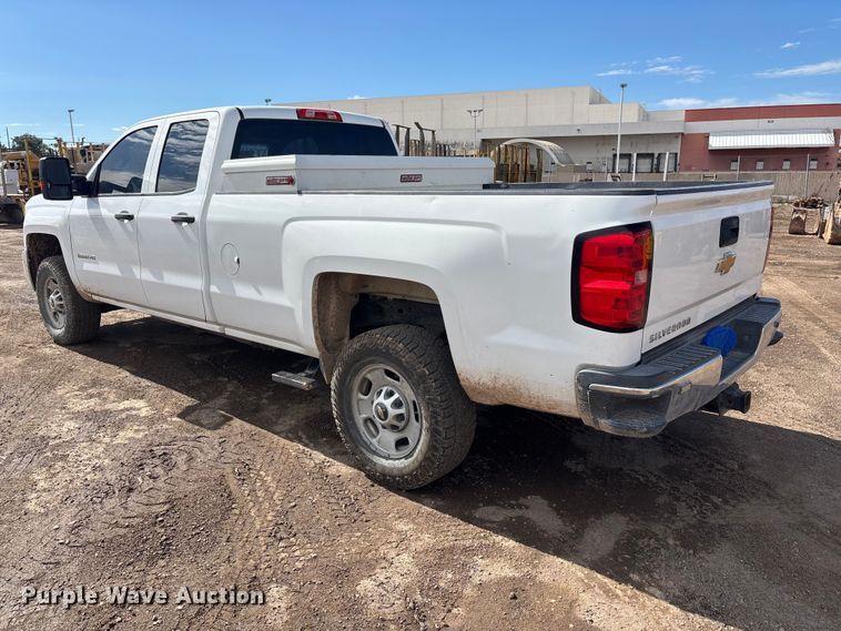 image for item EE6472 2015 Chevrolet Silverado 2500HD Ext. Cab pickup truck