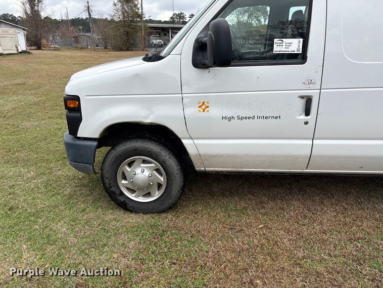 image for item EF1007 2012 Ford E250 van