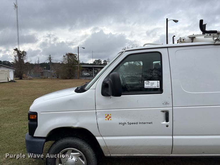 image for item EF1007 2012 Ford E250 van