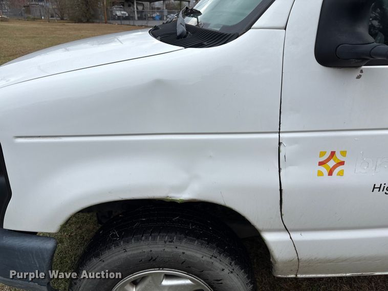 image for item EF1007 2012 Ford E250 van