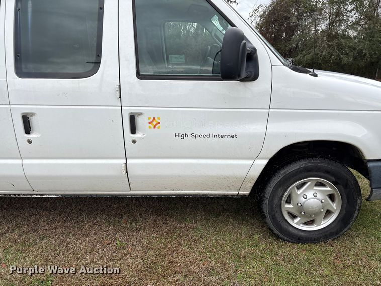 image for item EF1007 2012 Ford E250 van
