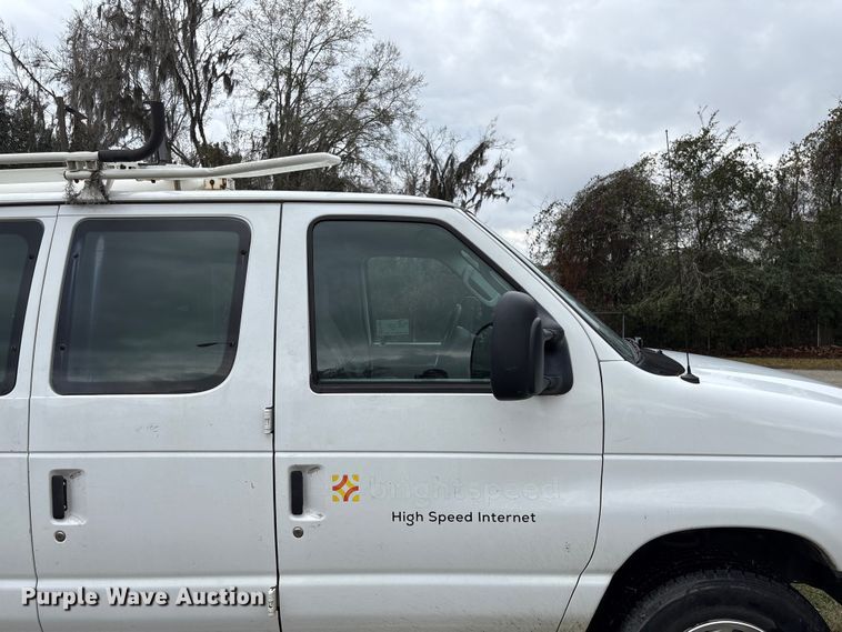 image for item EF1007 2012 Ford E250 van
