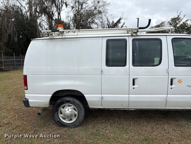 image for item EF1007 2012 Ford E250 van