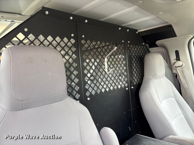 image for item EF1007 2012 Ford E250 van