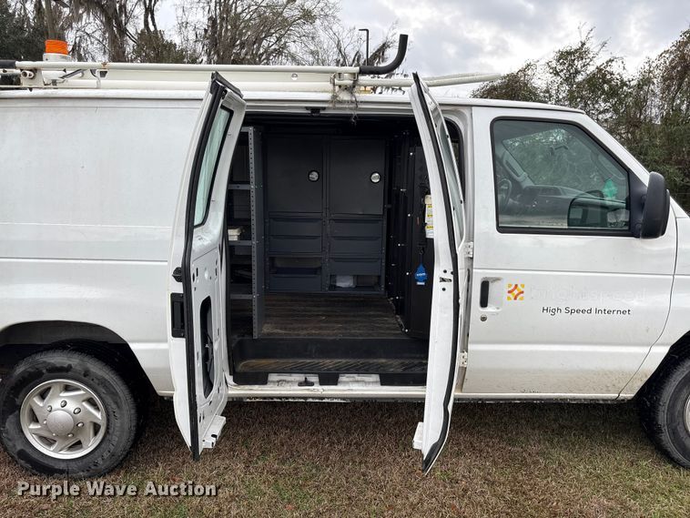image for item EF1007 2012 Ford E250 van