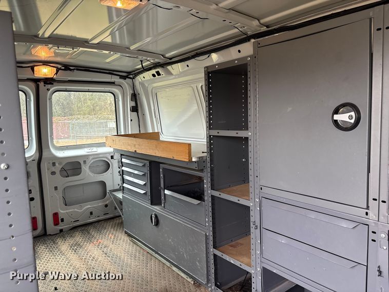 image for item EF1007 2012 Ford E250 van