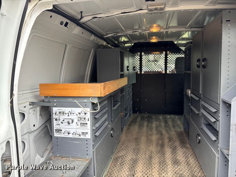 image for item EF1007 2012 Ford E250 van