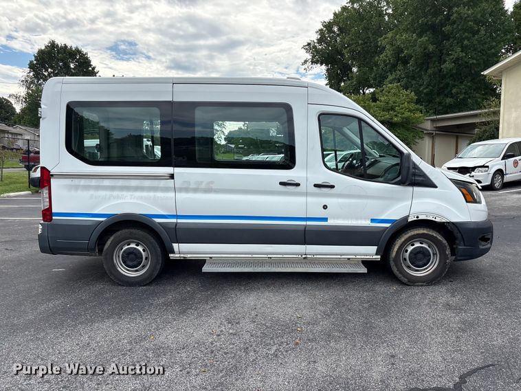 image for item EF1320 2017 Ford Transit van
