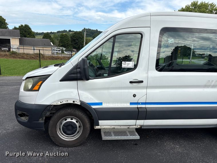 image for item EF1320 2017 Ford Transit van