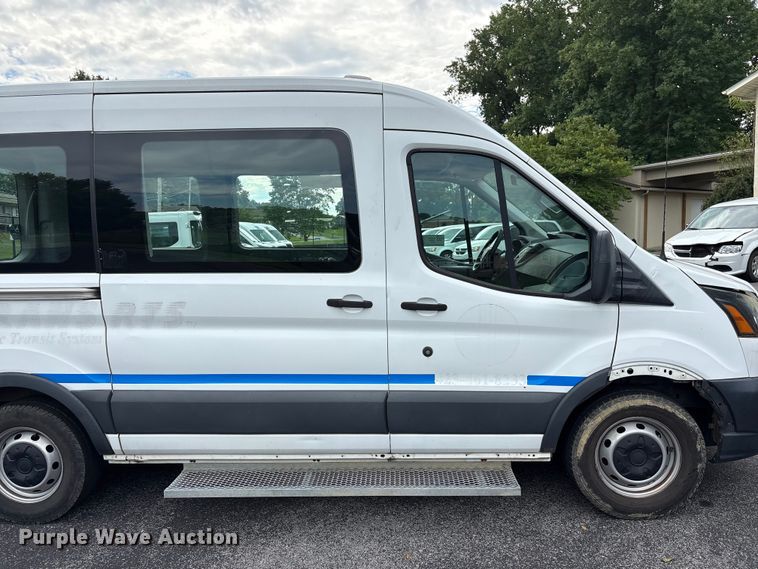image for item EF1320 2017 Ford Transit van