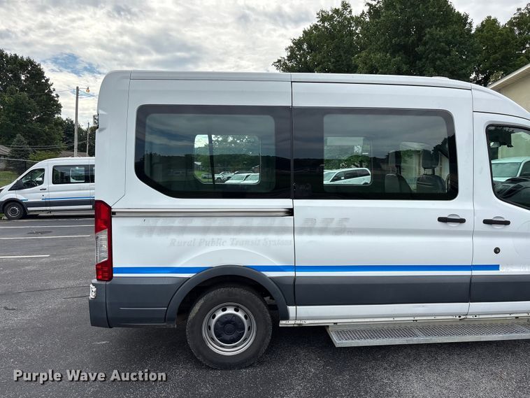image for item EF1320 2017 Ford Transit van