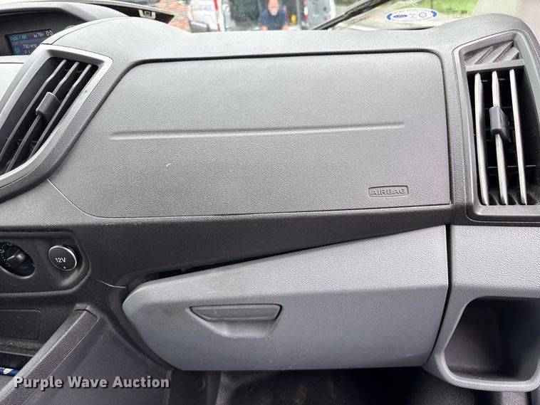 image for item EF1320 2017 Ford Transit van