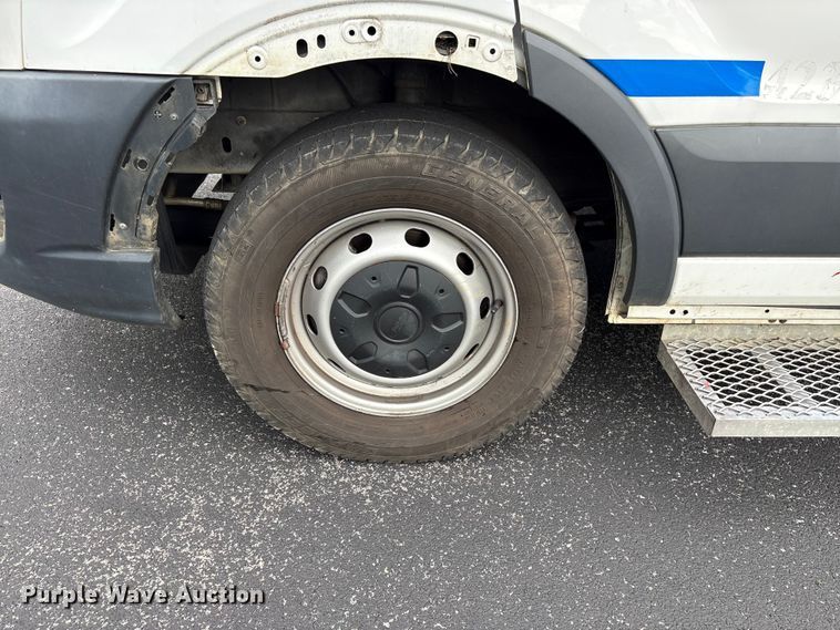 image for item EF1320 2017 Ford Transit van