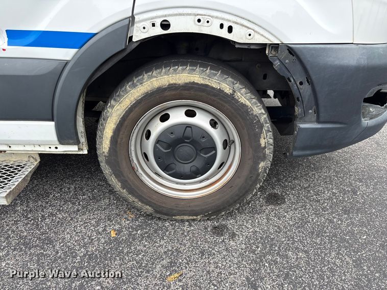 image for item EF1320 2017 Ford Transit van