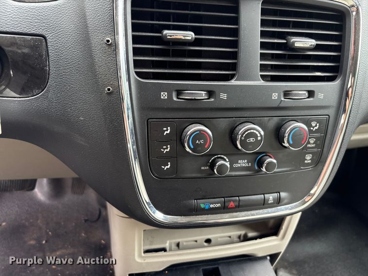 image for item EF1321 2016 Dodge Grand Caravan handicap accessible van
