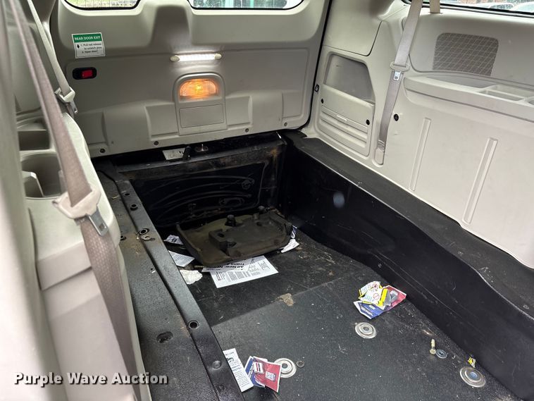 image for item EF1321 2016 Dodge Grand Caravan handicap accessible van