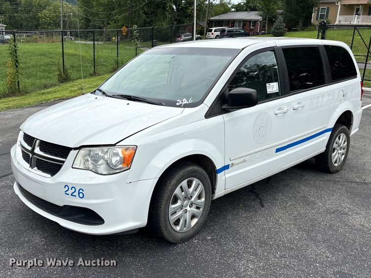2016 Dodge Grand Caravan handicap accessible van